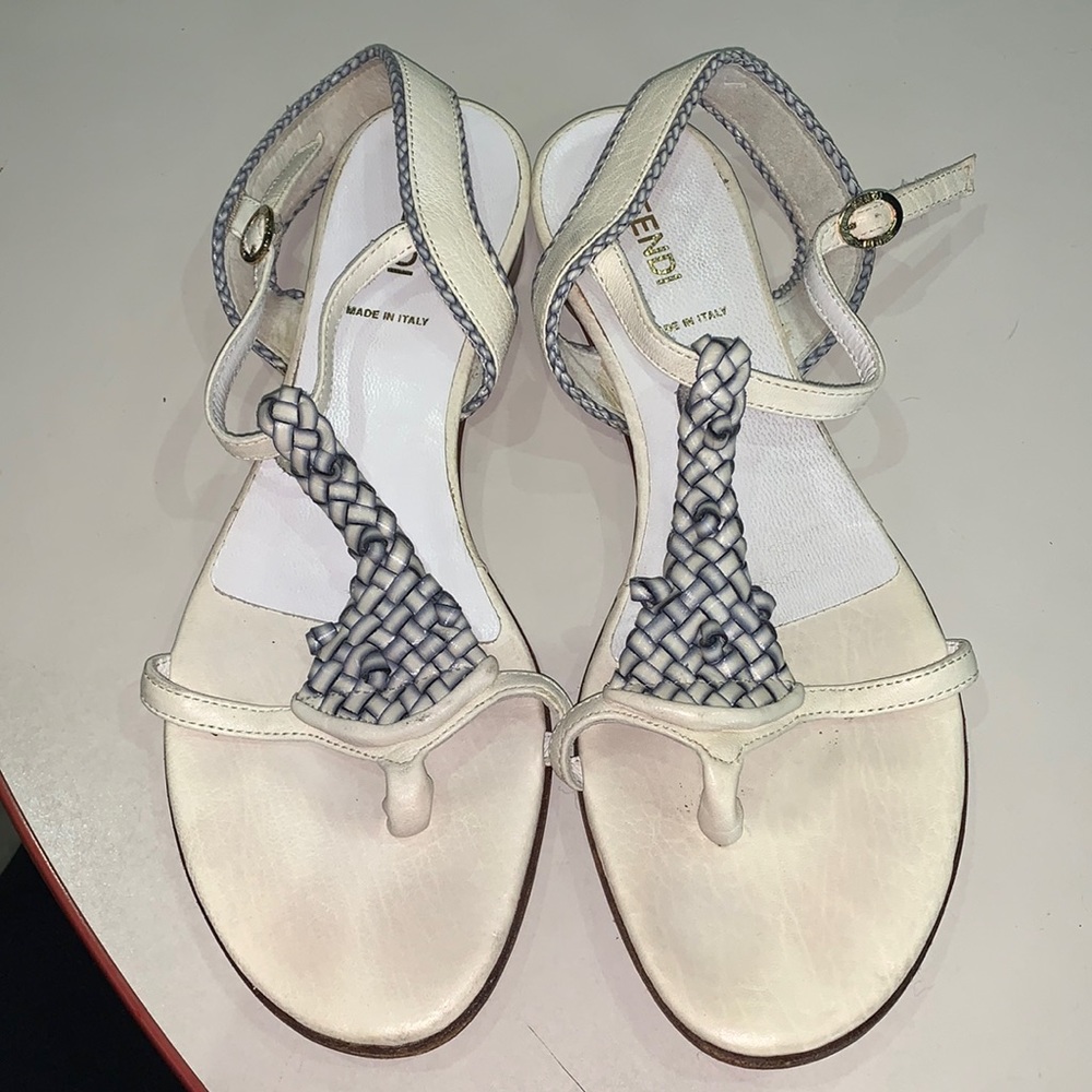 Fendi Spy White and Gray Woven Leather T-Strap Sandals